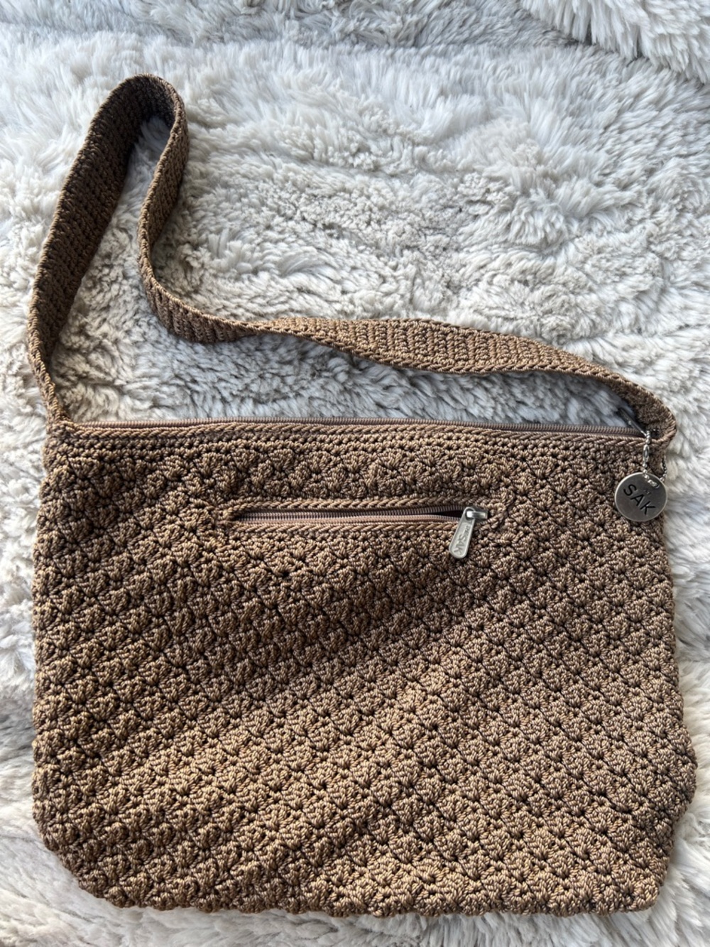 The Sak Tan Crochet Crossbody Bag with Zip Pocket - Picture 7 of 8